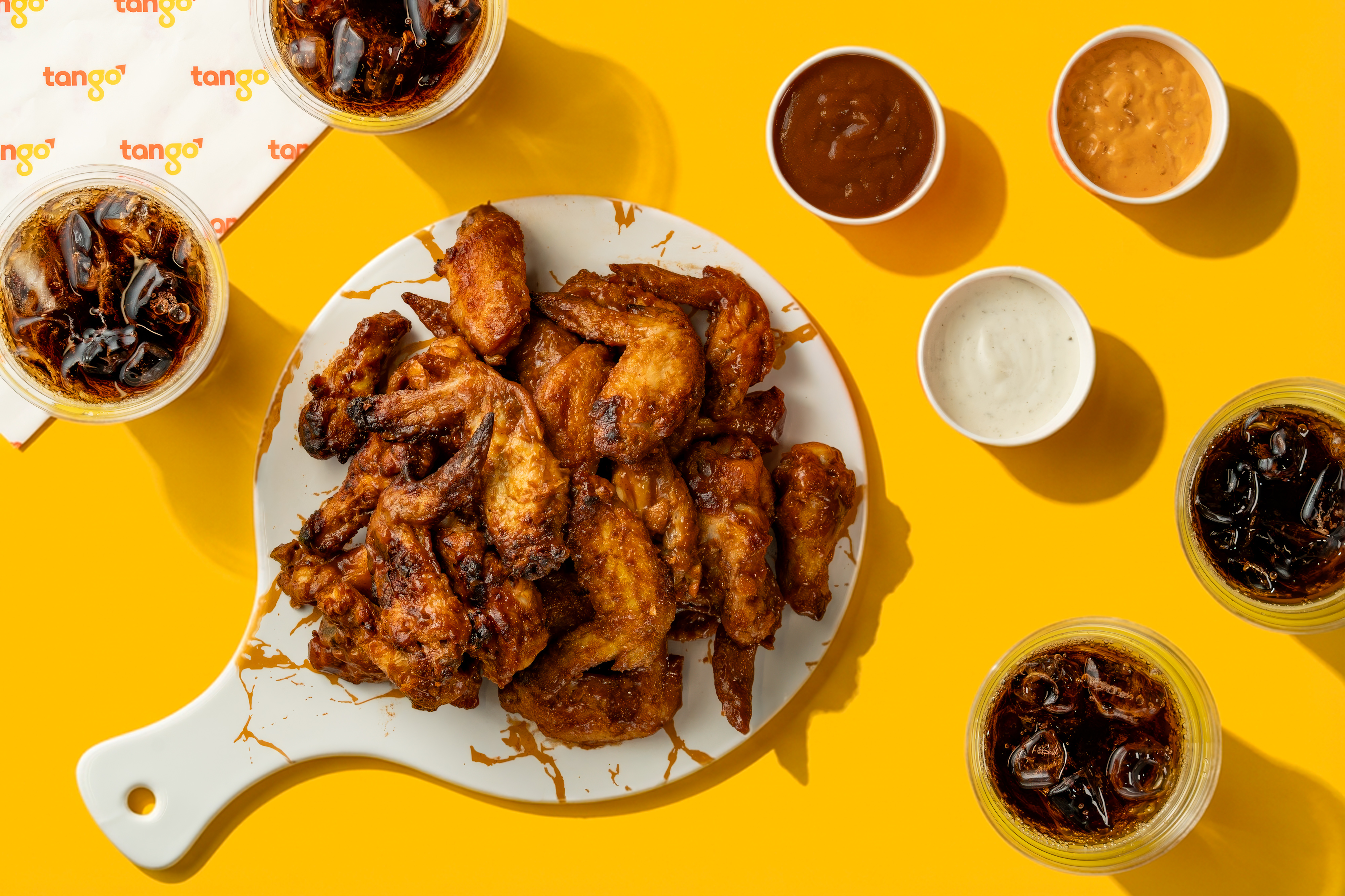 Fotografía gastronómica comercial de alitas para menús de comida rápida